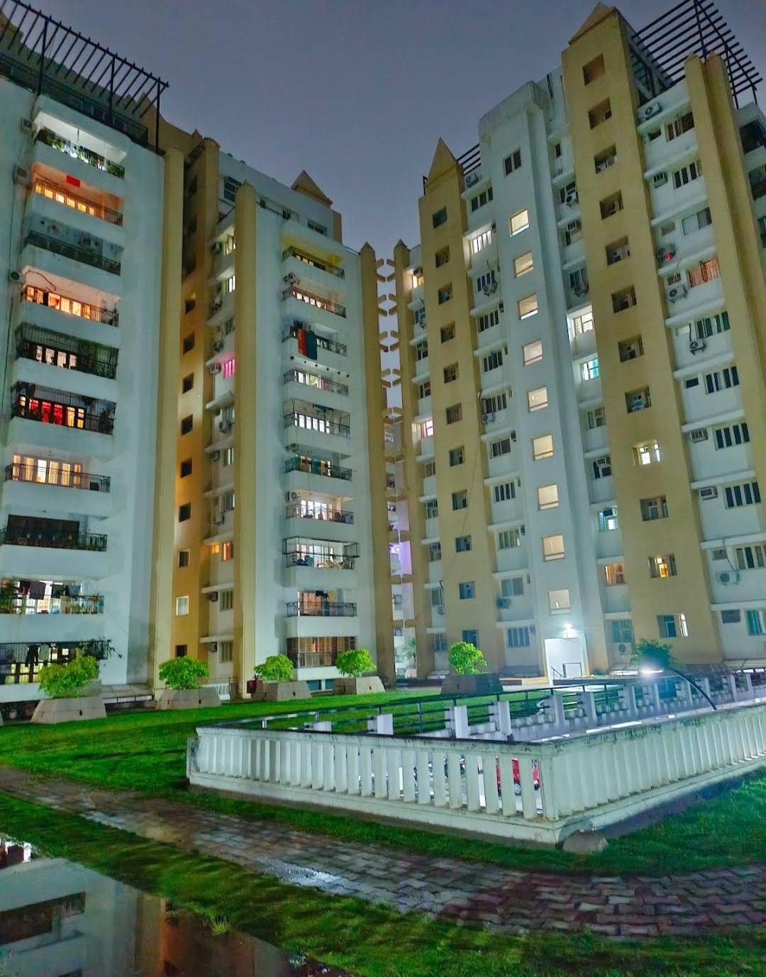 3 BHK Apartment For Sale in Hill Ridge Springs