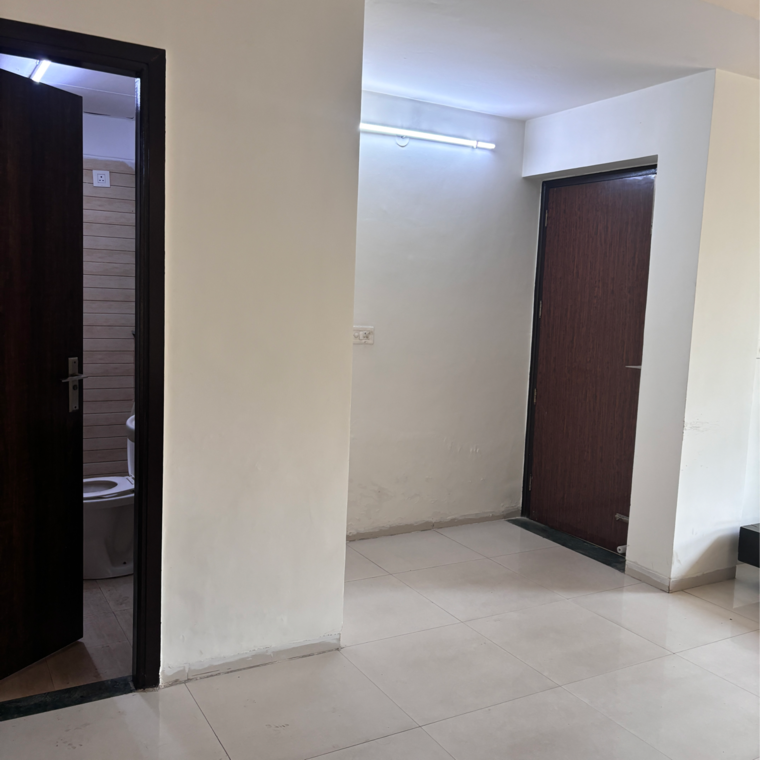 Room, bptp-parkland-pride 3 Bedroom 1103 Sq.Ft. Builder Floor In Sector 77 Faridabad 8447336