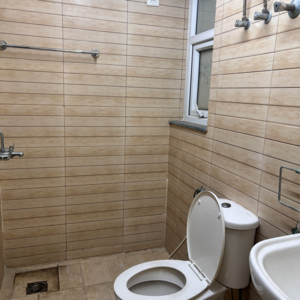 Bathroom in 3 BHK Builder Floor at BPTP Parkland Pride, Sector 77 – for Sale