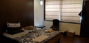 Living Room in 2.5 BHK Builder Floor at SS The Lilac, Sector 49 – for Rent