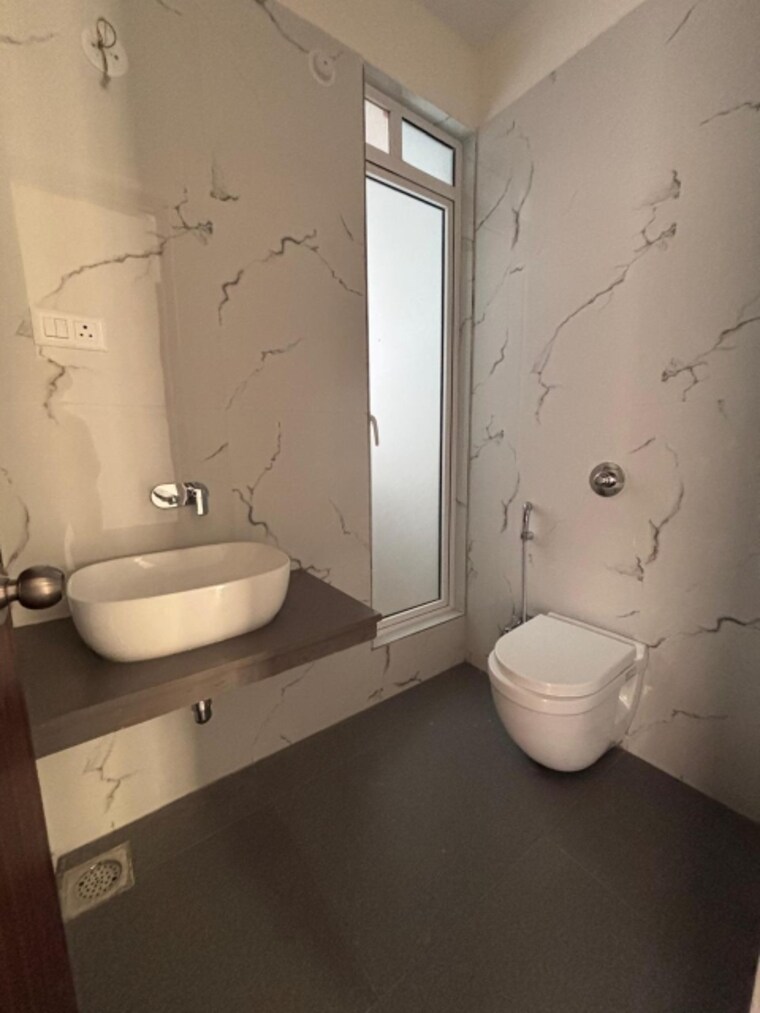 Attached Bathroom, raj-tattva 3.5 Bedroom 1500 Sq.Ft. Apartment In Kapur Bawdi Thane 8447334