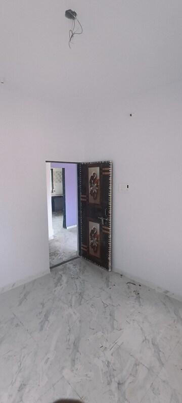 Room in 2 BHK Independent House at Kurla West – for Sale