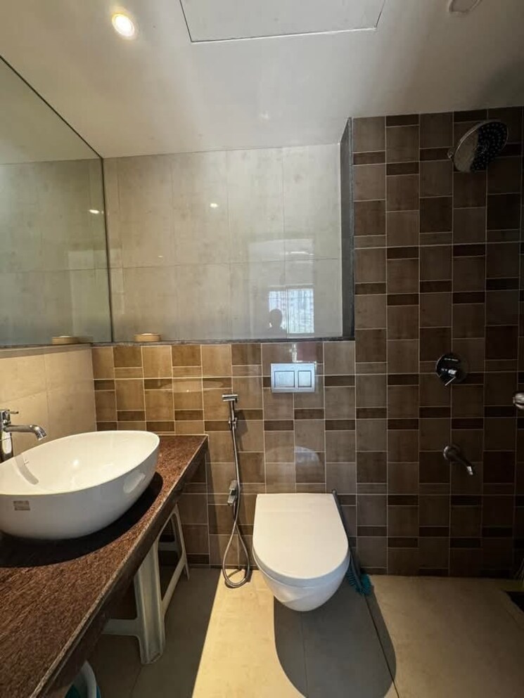 Bathroom, lodha-splendora 2 Bedroom 654 Sq.Ft. Apartment In Ghodbunder Road Thane 8447396