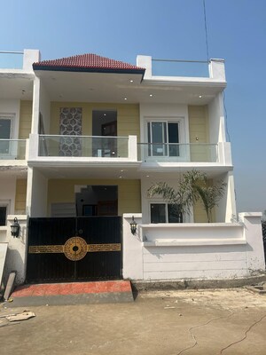 3 BHK Independent House For Sale in Deva Road