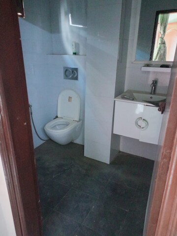 Bathroom in 3 BHK Builder Floor at Sector 43 – for Rent