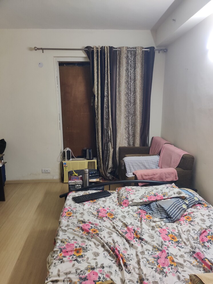 Bedroom, dlf-express-greens 4 Bedroom 2230 Sq.Ft. Apartment In Manesar Sector 1a Gurgaon 8447478