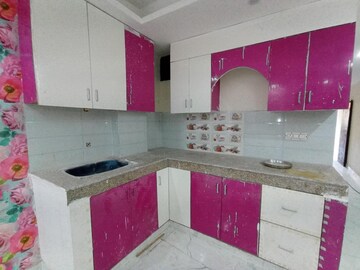 Kitchen in 2 BHK Builder Floor at Sector 11 – for Rent