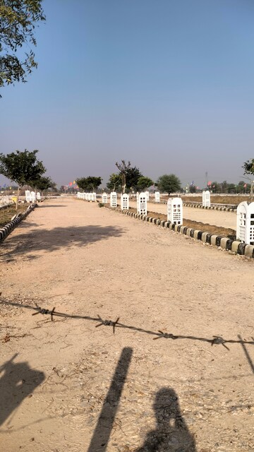  Plot – Exterior View View at Homeland Mahalapuram, Kot Jewar - for Sale