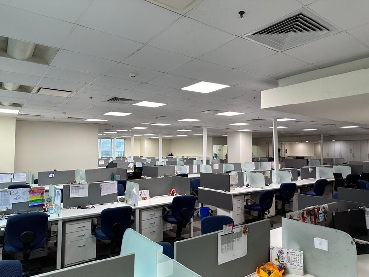 Team Area, girish park Commercial Office Space 2300 Sq.Ft. In Girish Park Kolkata 8447507