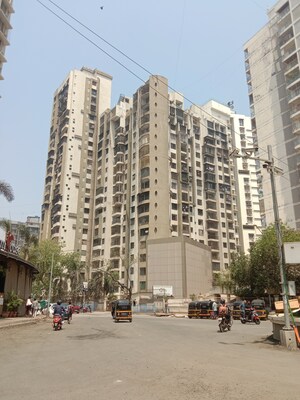 3 BHK Apartment For Sale in Romell Ariana, Borivali West