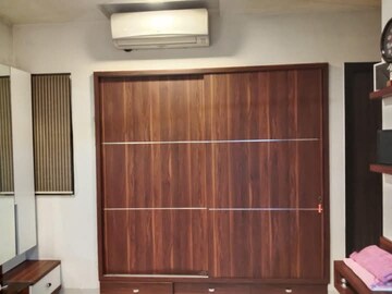 Furnished Amenities in 2 BHK Apartment at Lodha Splendora River View, Ghodbunder Road – for Rent