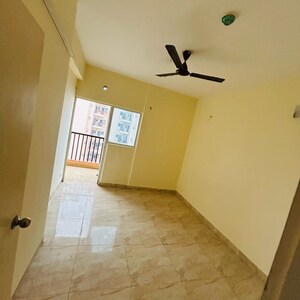 Room in 3 BHK Apartment at SKA Greenarch, Panchsheel Green – for Sale