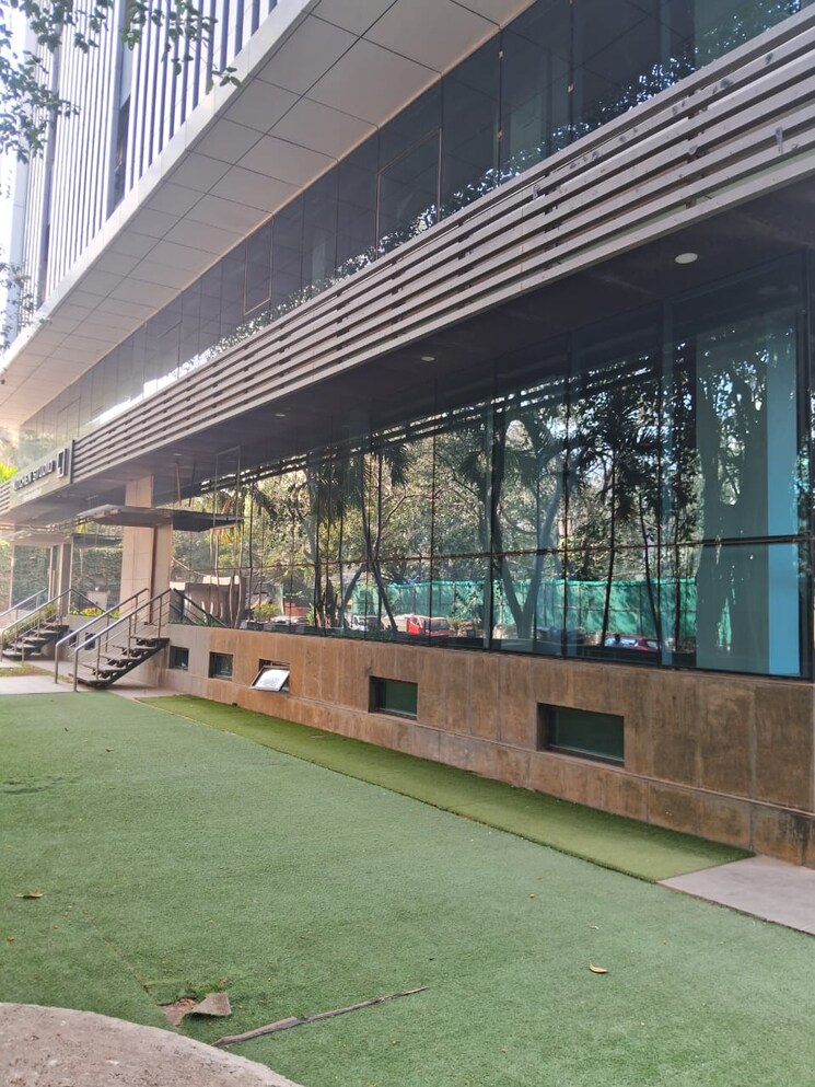 Exterior View, remi-commercio Commercial Office Space 5090 Sq.Ft. In Andheri West Mumbai 8447545
