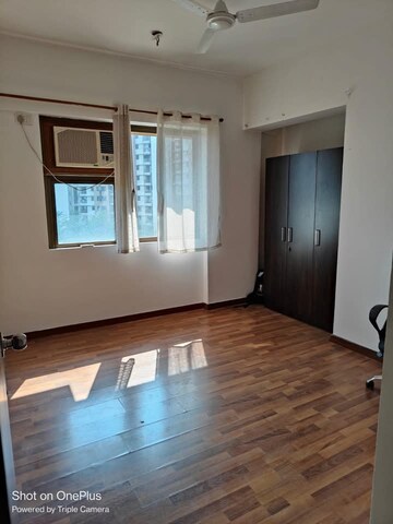 Room in 2 BHK Apartment at Lodha Splendora Phase II, Ghodbunder Road – for Sale