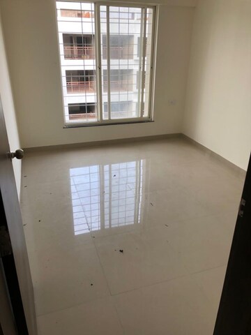 Room in 2 BHK Apartment at Mantra 29 Gold Coast, Tingre Nagar – for Sale