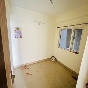 Room in 2.5 BHK Apartment at Anthem French Apartment, Bhangel – for Rent