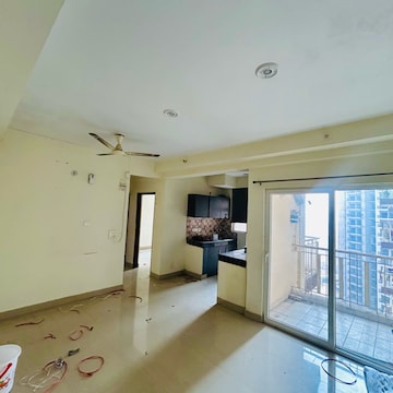 Room in 2.5 BHK Apartment at Anthem French Apartment, Bhangel – for Rent