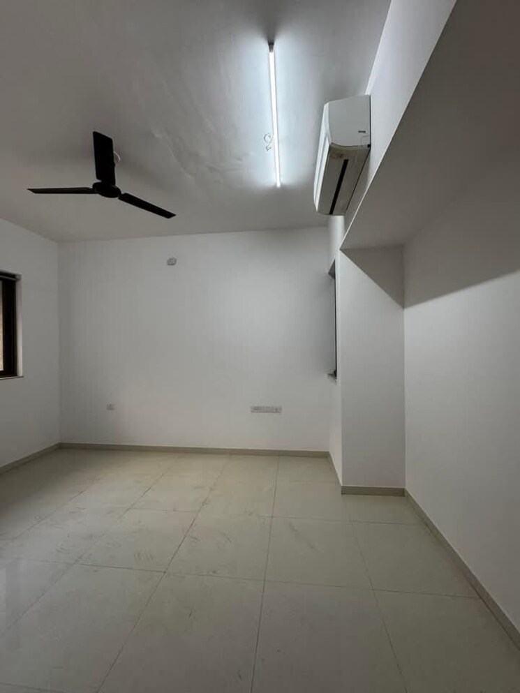 Room, lodha-splendora-tierra 2 Bedroom 771 Sq.Ft. Apartment In Ghodbunder Road Thane 8447578