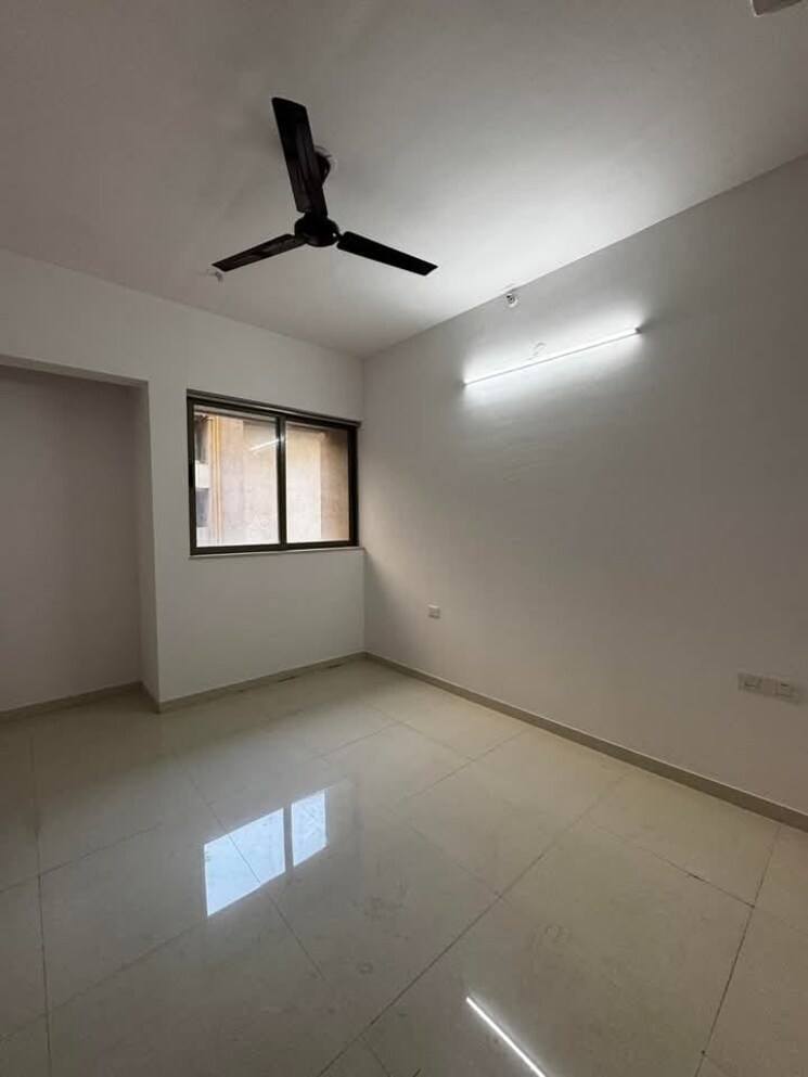 Room, lodha-splendora-tierra 2 Bedroom 771 Sq.Ft. Apartment In Ghodbunder Road Thane 8447578