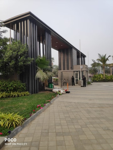 Balcony in 4 BHK Apartment at Siddha Sky, Tangra – for Sale