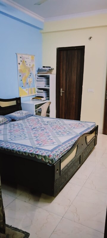 Bedroom in 2 BHK Apartment at Palm Residency Chhatarpur, Chattarpur – for Rent