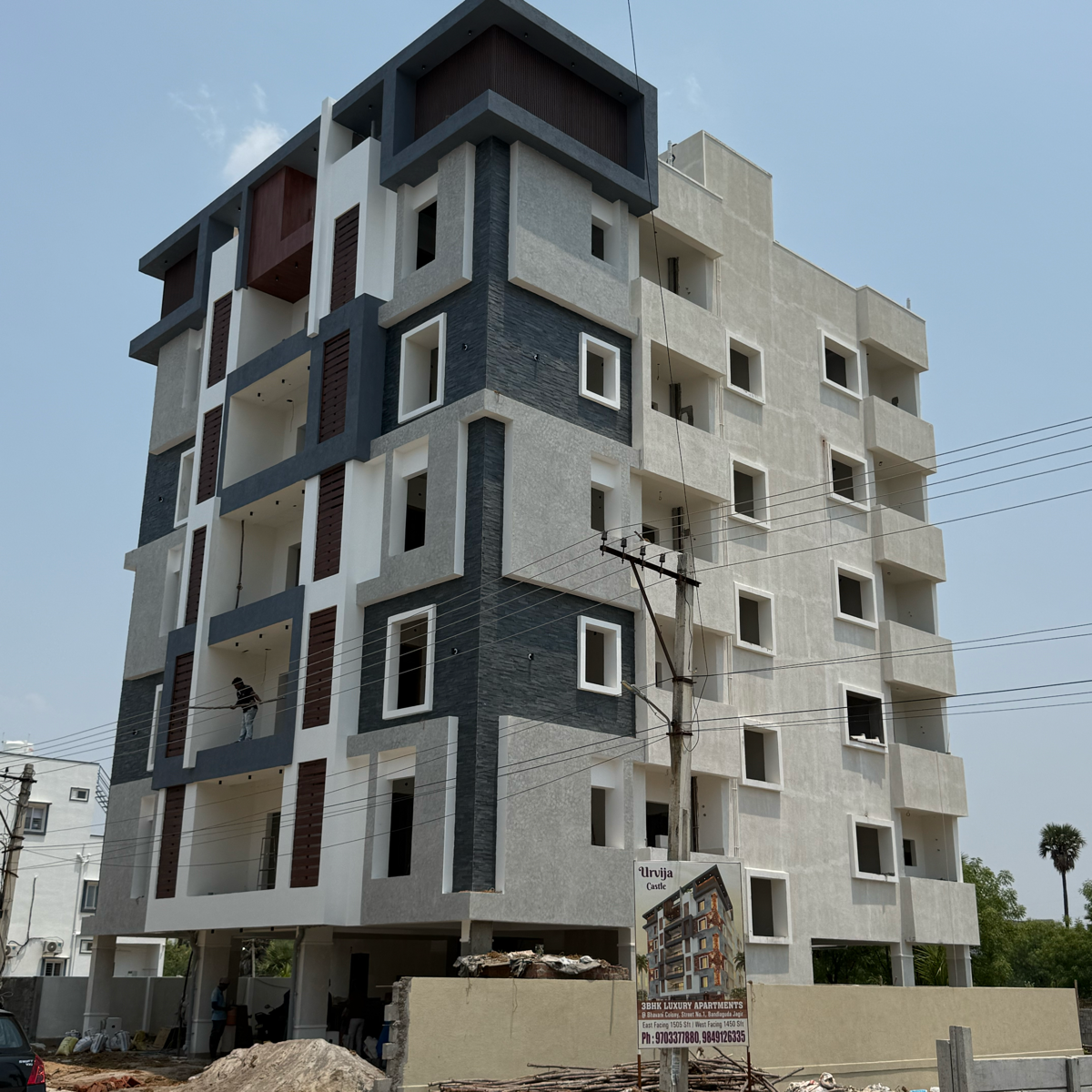 3 BHK + Pooja Room Apartment For Sale in Bhavani Nagar 
