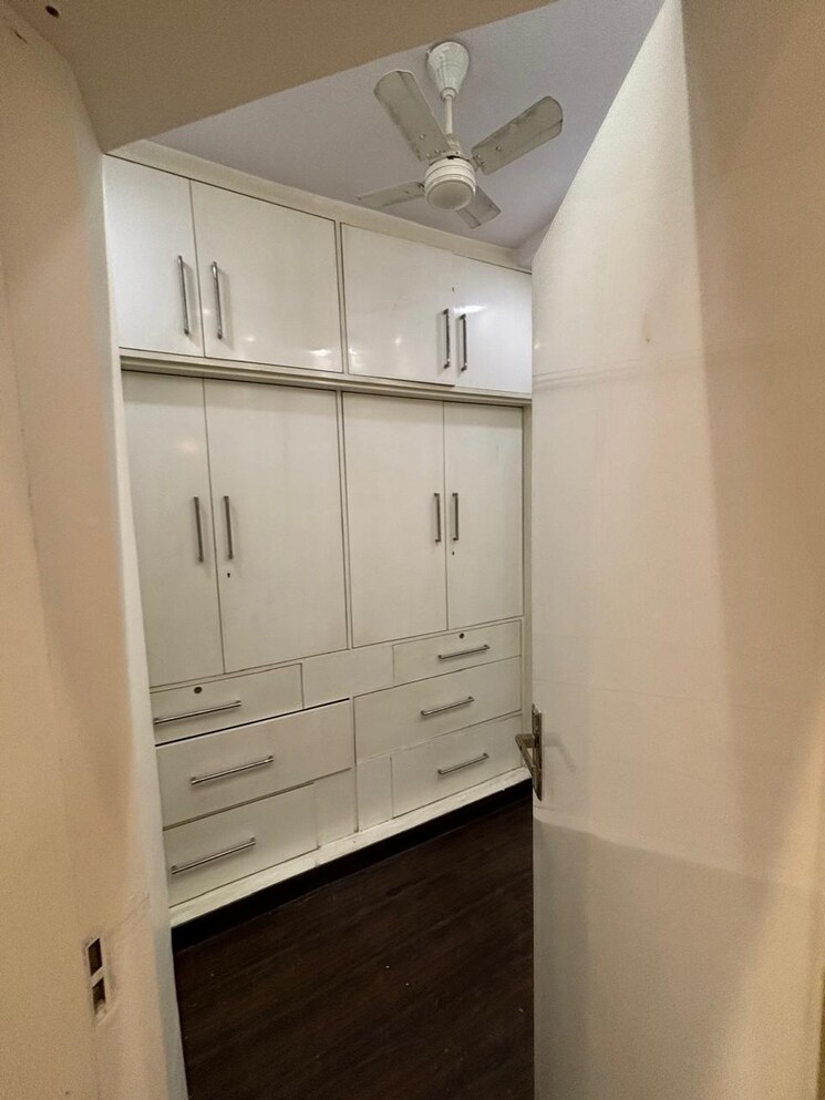 Master Bedroom, pitampura 3 Bedroom 1500 Sq.Ft. Builder Floor In Pitampura Delhi 8447640