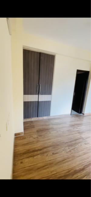 Room in 3.5 BHK Apartment at Anthem French Apartment, Bhangel – for Sale