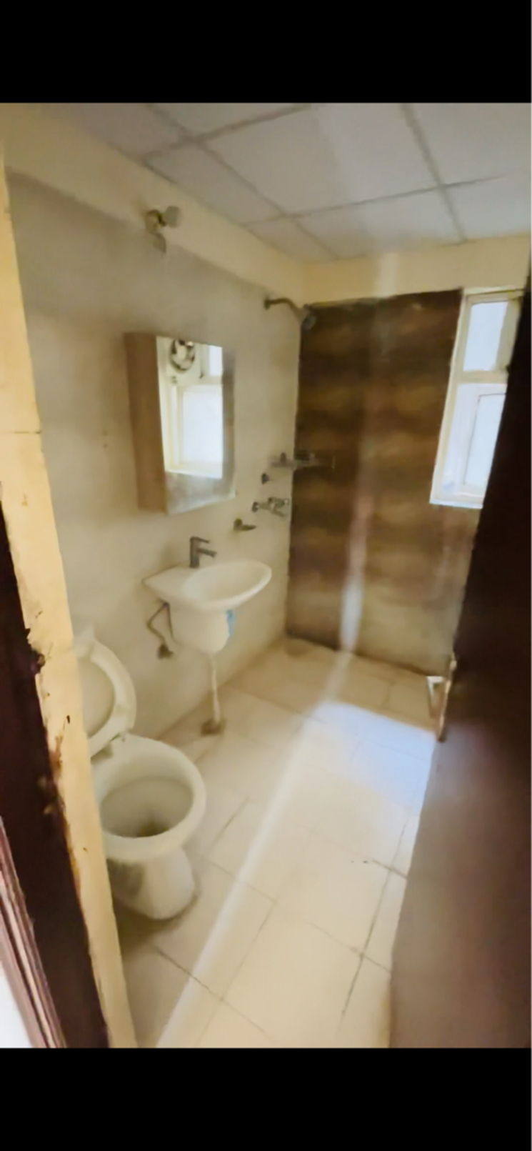 Bathroom, anthem-french-apartment 3.5 Bedroom 1764 Sq.Ft. Apartment In Bhangel Greater Noida 8447665