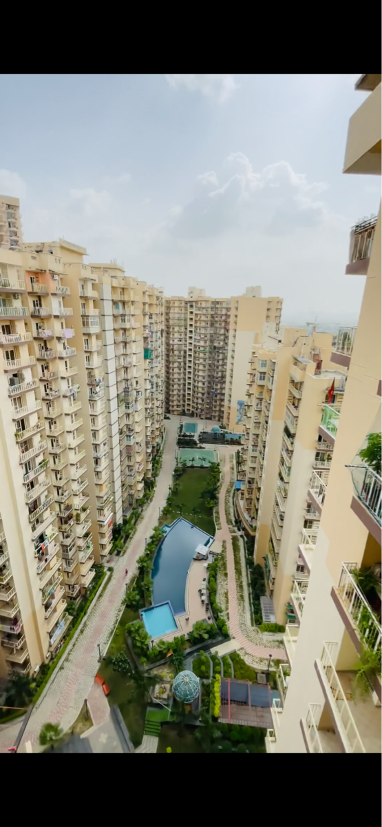 3.5 BHK + Servant Room Apartment For Sale in Anthem French Apartment