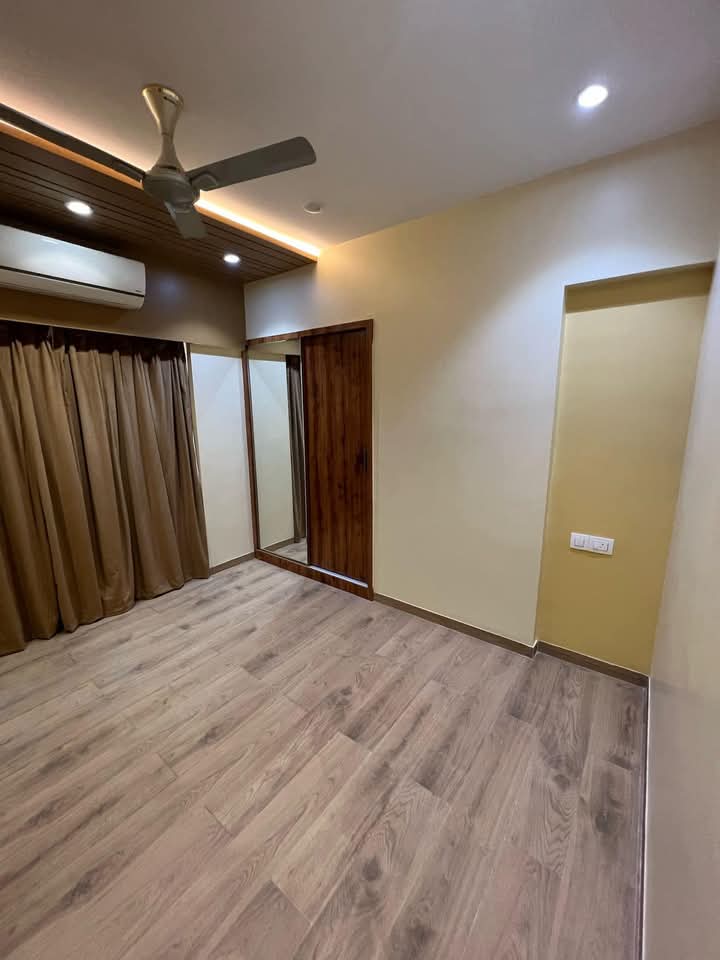 2 BHK + Study Room,Extra Room 743 Sq.Ft. Apartment in Lodha Splendora Phase II