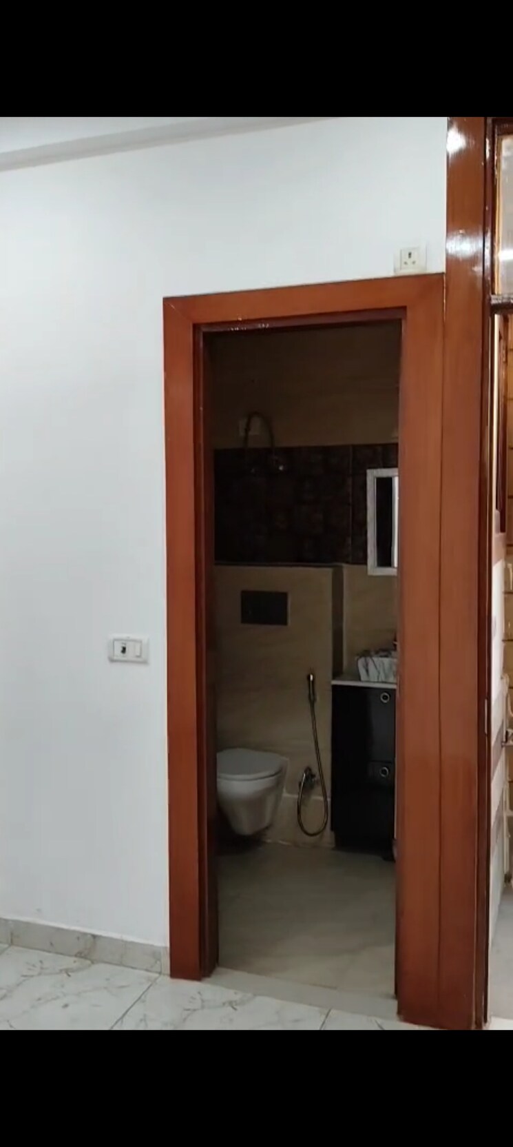 undefined, indrapuram 3 Bedroom 112 Sq.Mt. Builder Floor In Indrapuram Ghaziabad 8447674