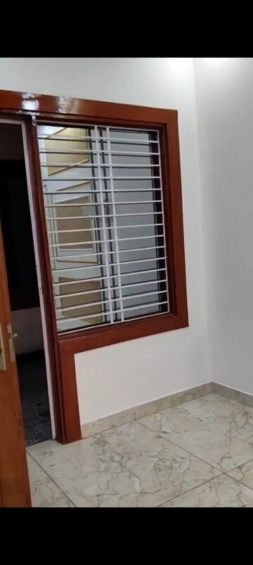 Room in 3 BHK Builder Floor at Indrapuram – for Sale