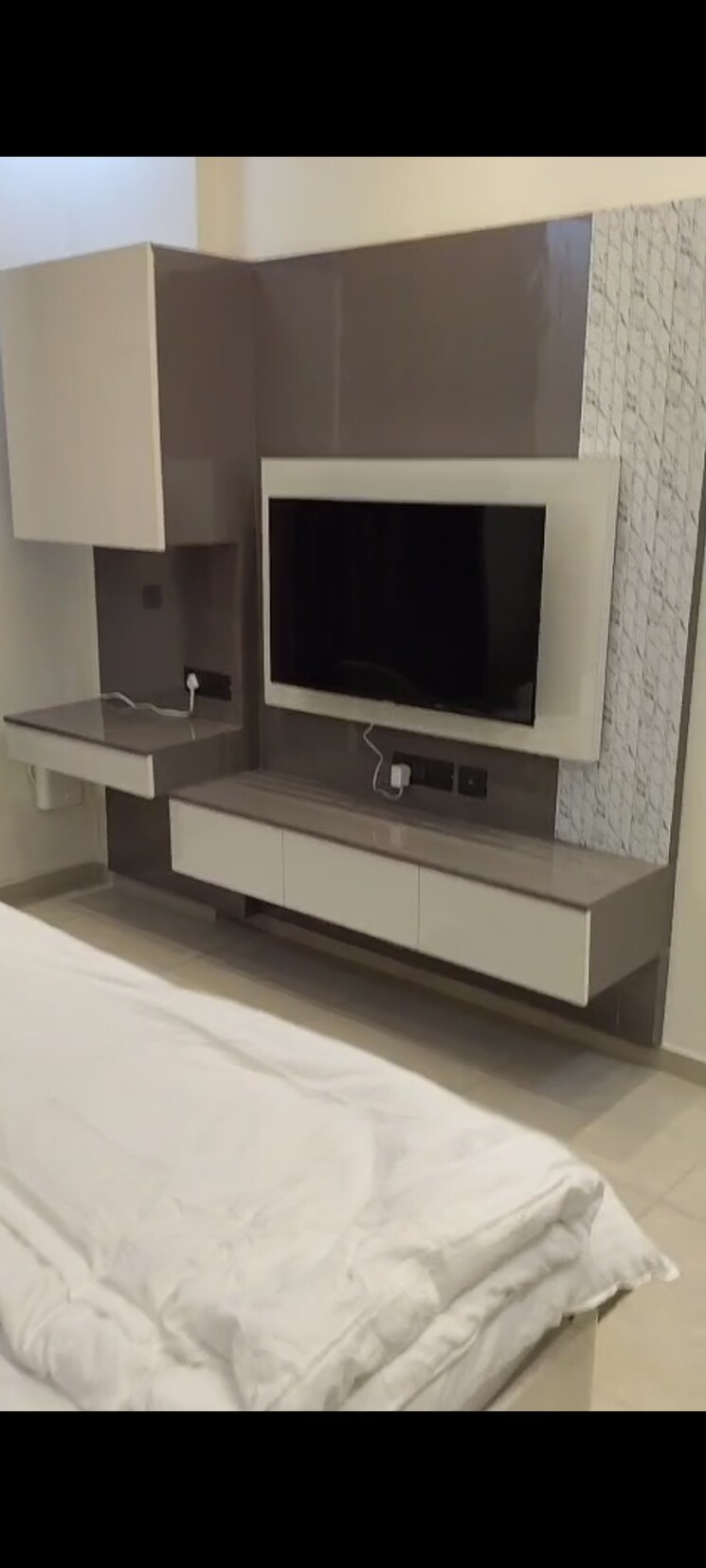 undefined, omaxe-hazratganj Studio 425 Sq.Ft. Apartment In Gomti Nagar Lucknow 8447747