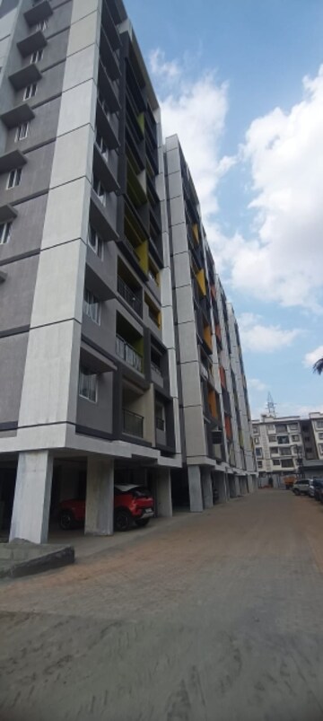 2 BHK Apartment – Exterior View View at DSR White Waters, Gunjur - for Sale