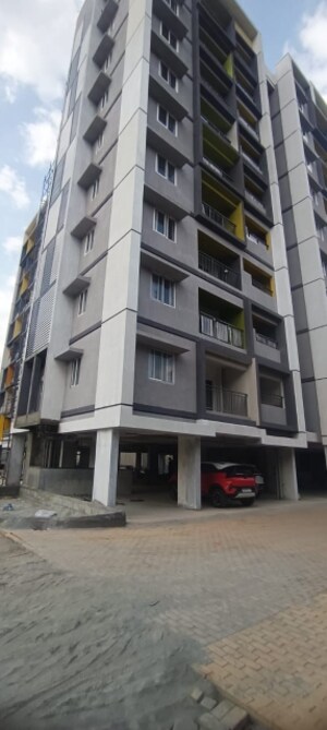 2 BHK Apartment For Sale in DSR White Waters, Gunjur