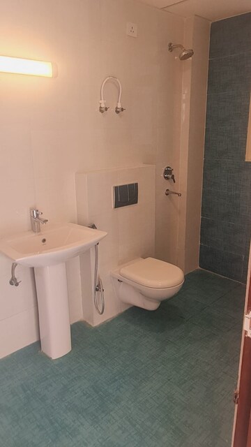 Bathroom in 3 BHK Apartment at Omaxe Waterscapes, Gomti Nagar – for Rent