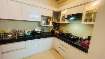 Kitchen in 3 BHK Apartment at Omaxe Waterscapes, Gomti Nagar – for Rent