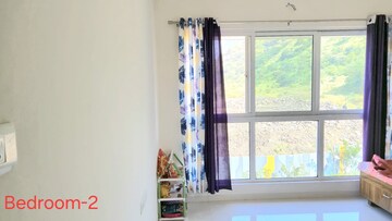 Room in 3 BHK Apartment at Godrej Hillside 2, Mahalunge – for Rent