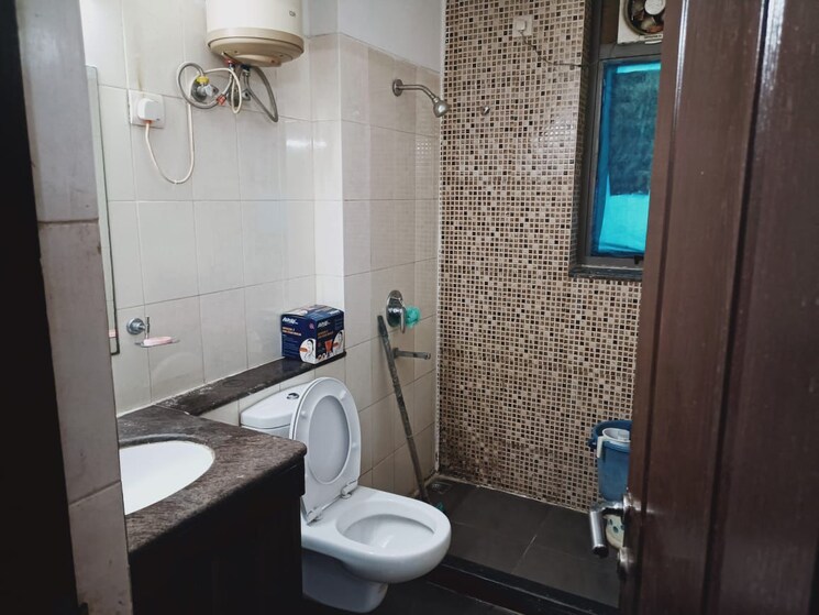 Bathroom, unitech-the-residences-sector-33 3 Bedroom 1545 Sq.Ft. Apartment In Sector 33 Gurgaon 8447815