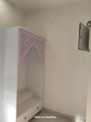 Bathroom in 2 BHK Apartment at Unitech The Residences Sector 33, Sector 33 – for Sale