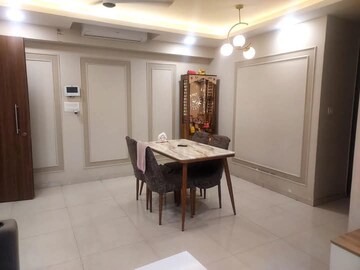 Room in 2 BHK Apartment at Ghodbunder Road – for Rent