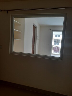 Room in 3 BHK Apartment at Emaar Emerald Floors Premier, Sector 65 – for Sale