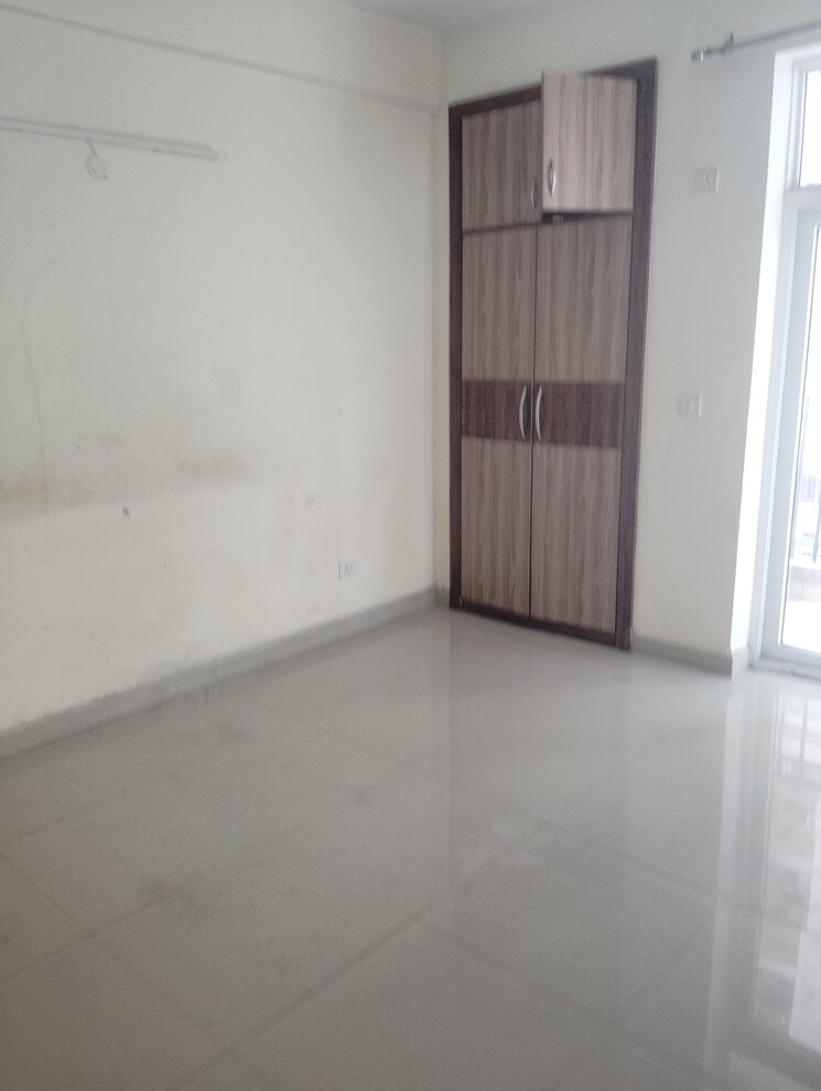 Room, krish-aura 3 Bedroom 1210 Sq.Ft. Builder Floor In Alwar Bypass Road Bhiwadi 8447846