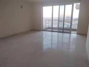 Room in 3 BHK Apartment at Experion Windchants, Sector 112 – for Sale