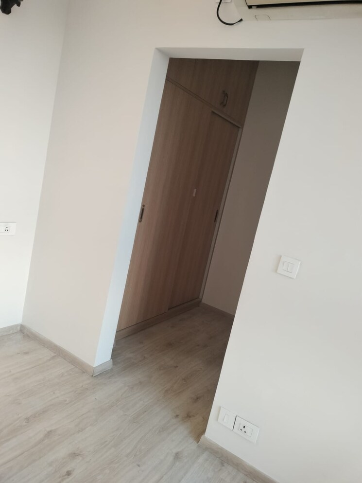 Room, experion-windchants 3 Bedroom 3475 Sq.Ft. Apartment In Sector 112 Gurgaon 8447899