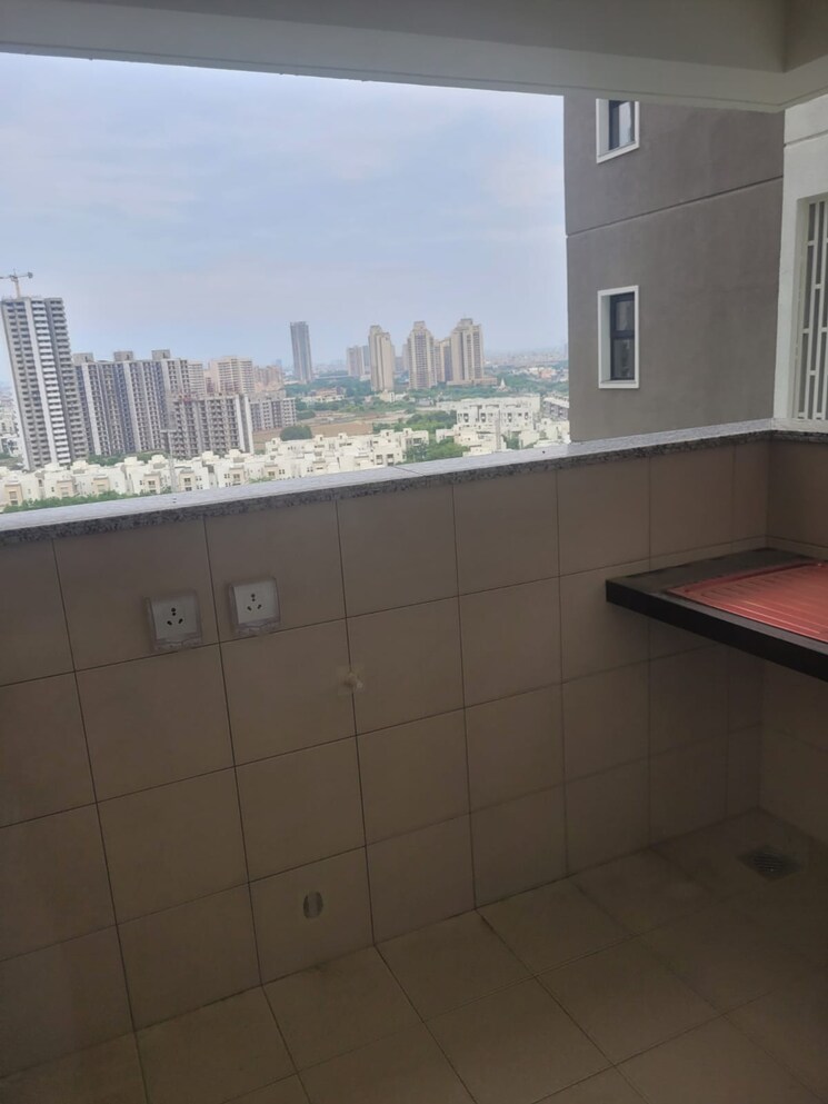 Balcony, sobha-city-gurgaon 3 Bedroom 1710 Sq.Ft. Apartment In Sector 108 Gurgaon 8447924