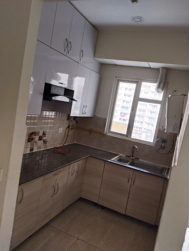 Kitchen, amrapali-golf-homes 3 Bedroom 1425 Sq.Ft. Apartment In Sector 4, Greater Noida Greater Noida 8447951