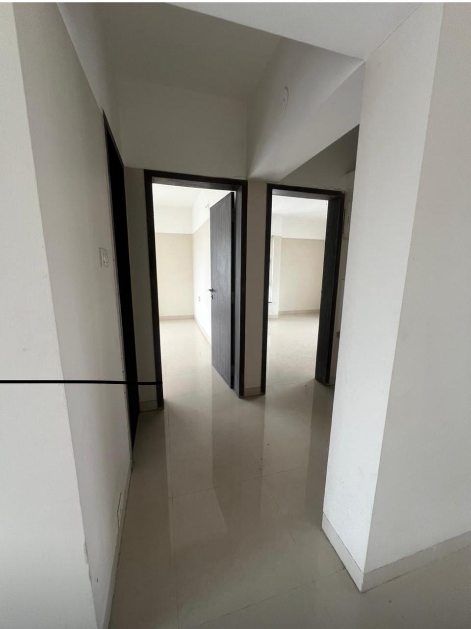 1 BHK + Pooja Room 900 Sq.Ft. Apartment in Arihant Suda Suman