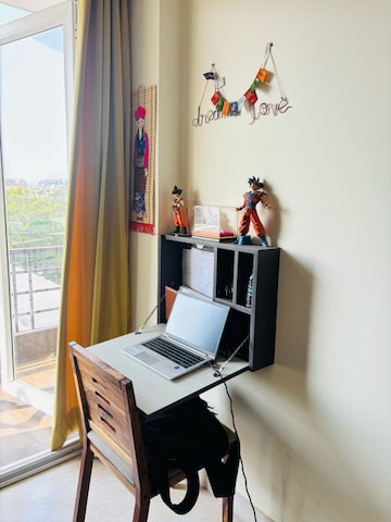 Furnished Amenities in 3 BHK Builder Floor at MVL IPark, Sector 15 – for Rent